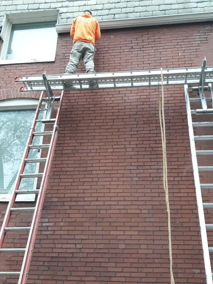 Slide of Chrlies Tuckpointing And Bricklaying