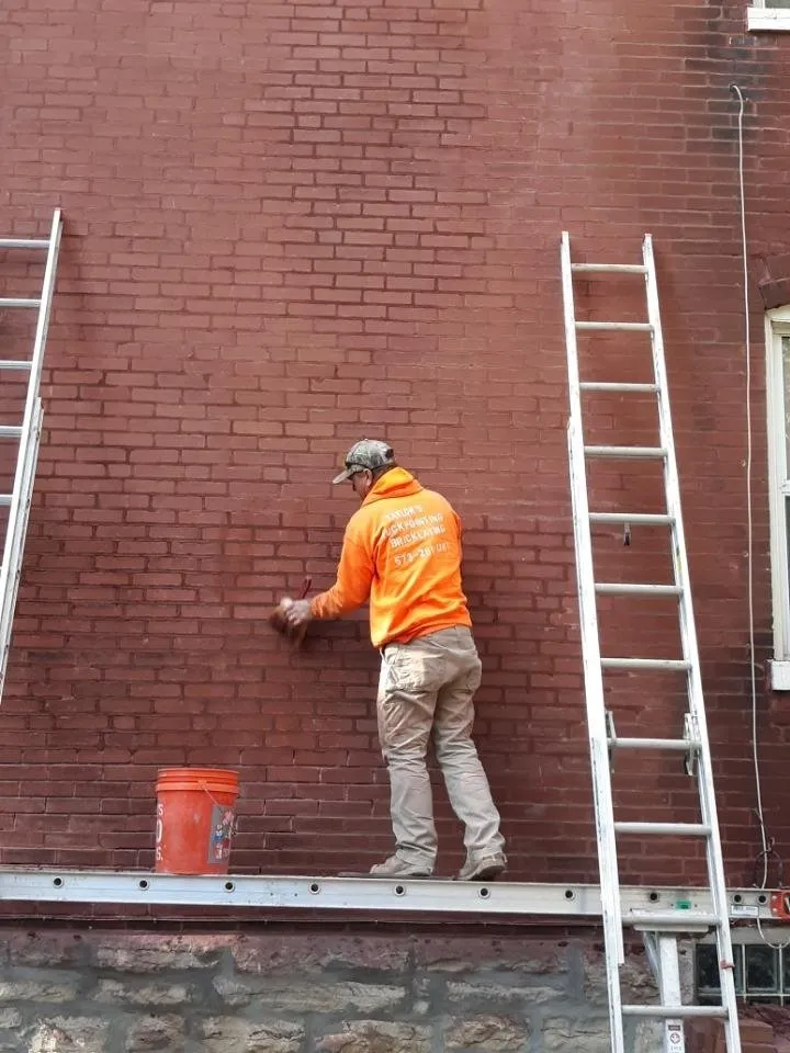 Slide of Chrlies Tuckpointing And Bricklaying