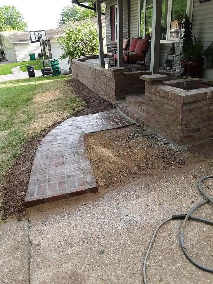 Slide of Chrlies Tuckpointing And Bricklaying