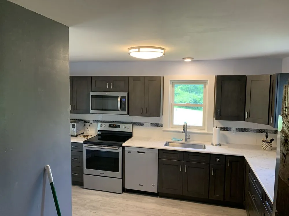Trusted roof replacement experts serving Robertsville, MO - CHS Home Solutions