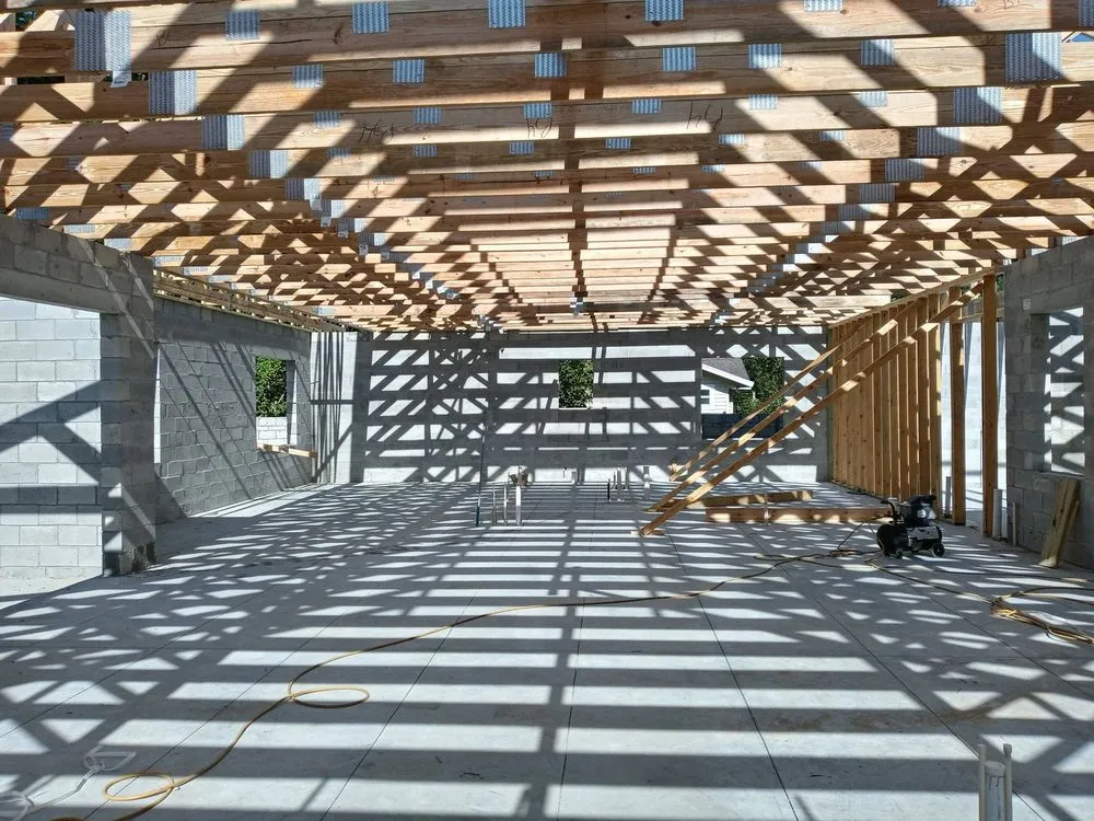 Slide of Chuchian Roofing and Construction