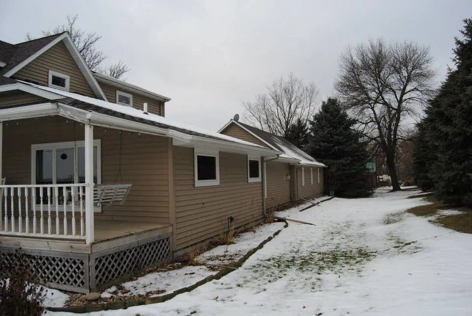 Slide of Chuck's Roofing