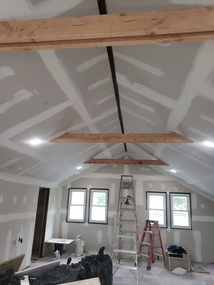 Slide of Chuito's General Construction