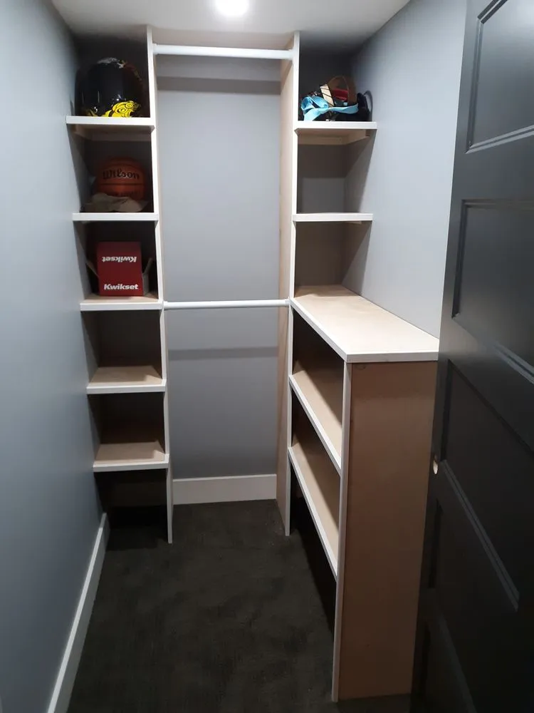 Slide of Chums Custom Remodel