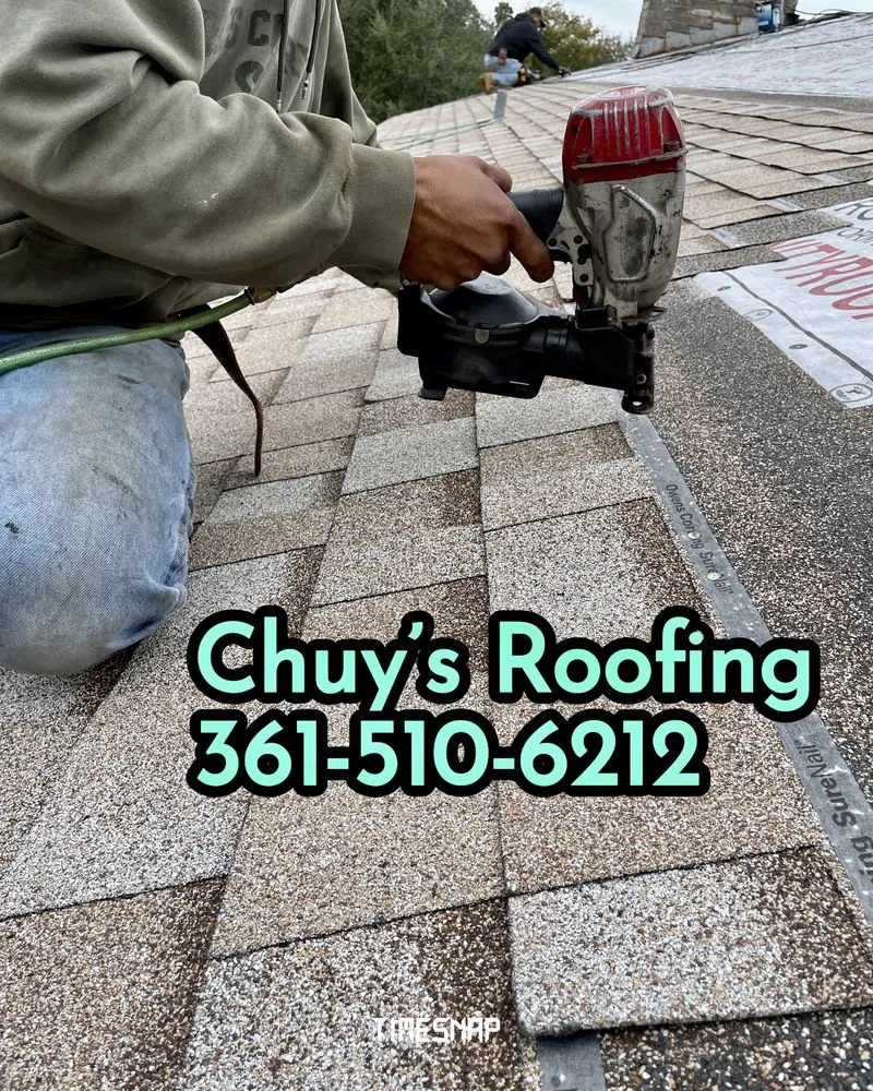 Slide of Chuy's Roofing