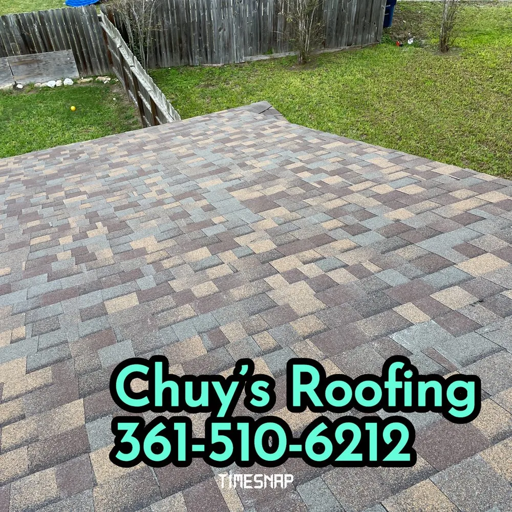 Slide of Chuy's Roofing