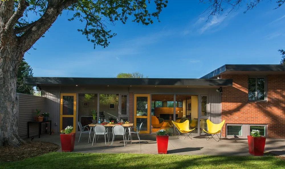 Slide of Cillessen Construction Company