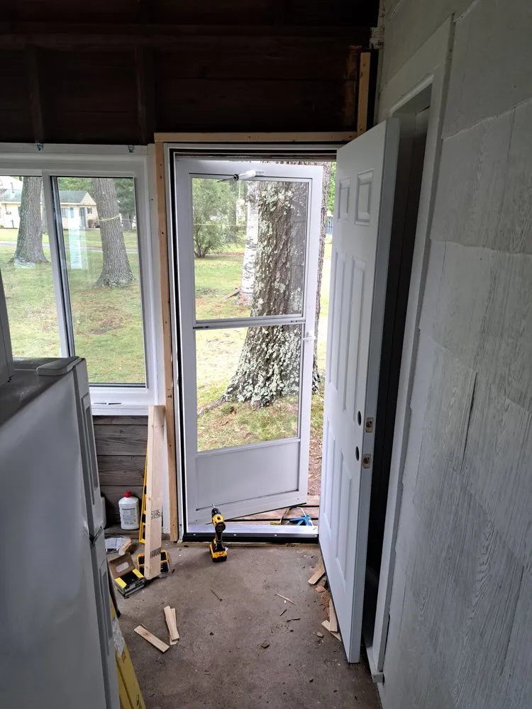 Slide of Cinader Service's