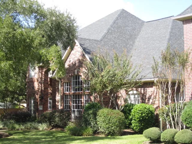 Slide of Cinch Roofing