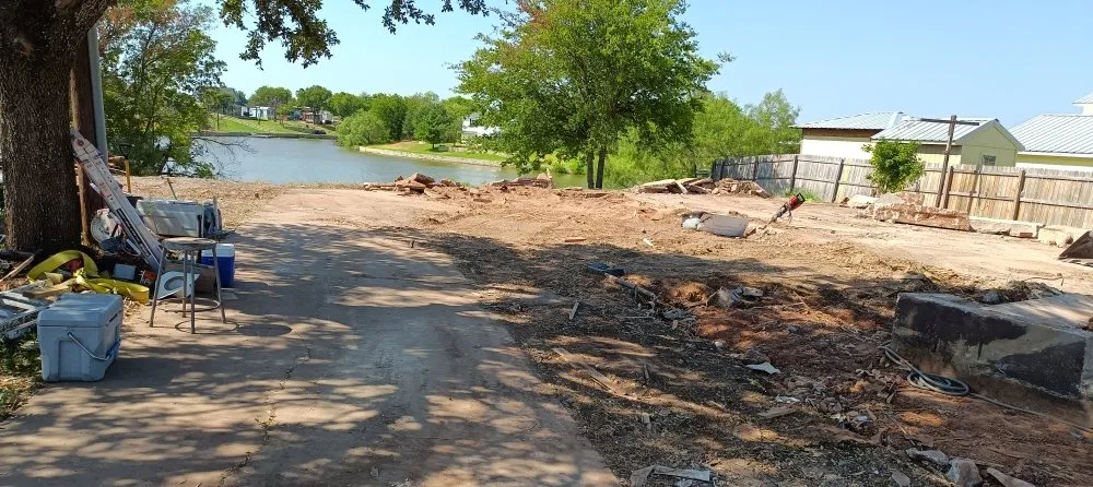Slide of Cisneros Roofing