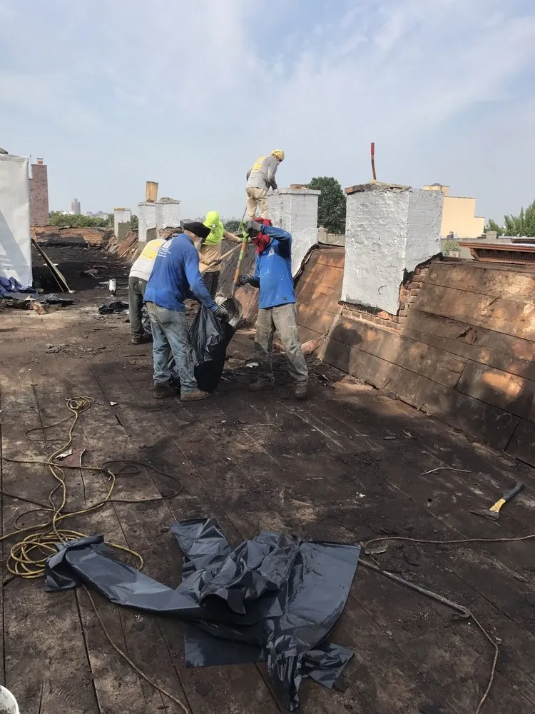 Top-rated storm damage roof repair with free inspection across Park, NY - City Suburb