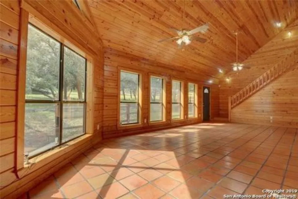 Slide of C&J Ace Of Trades Construction