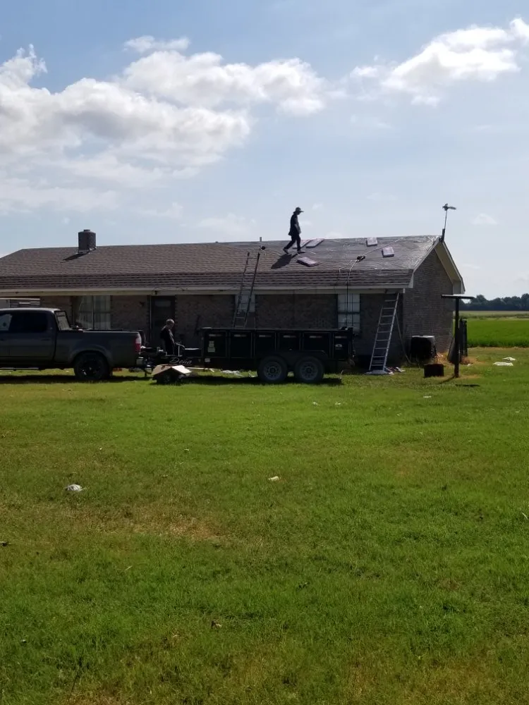 Slide of C&J Roofing and Repair