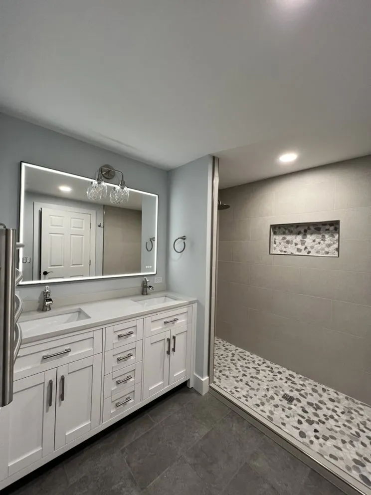 Slide of CJL Construction