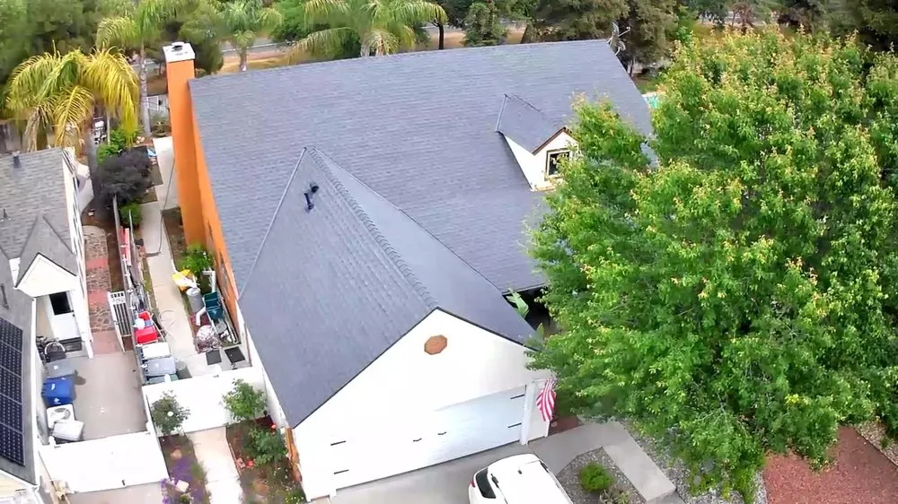 Slide of CJM Roofing