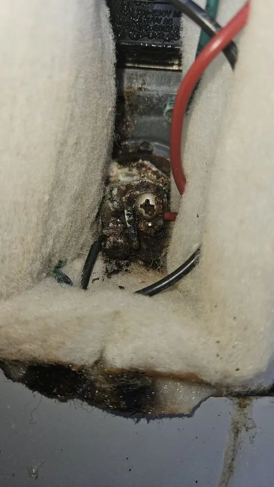 Slide of Cj’s Mobile Home Repair