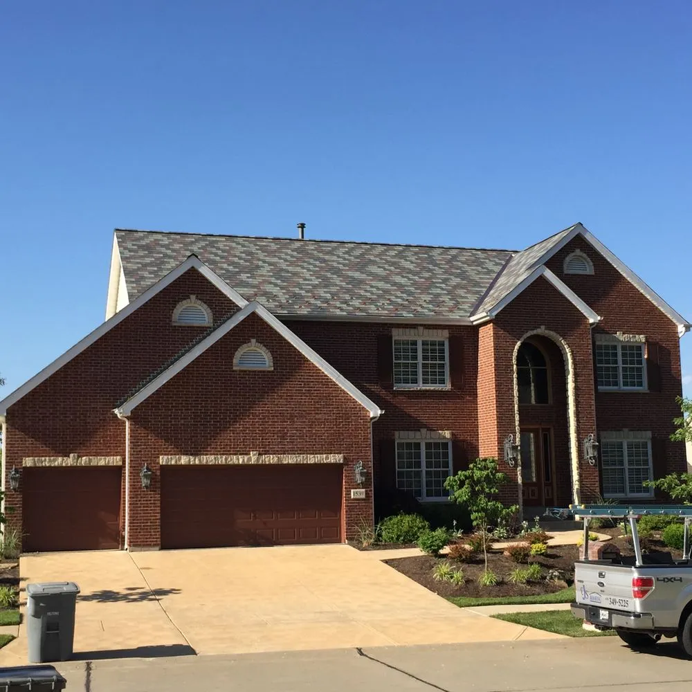 Slide of CJS Roofing - Chris Sielfleisch