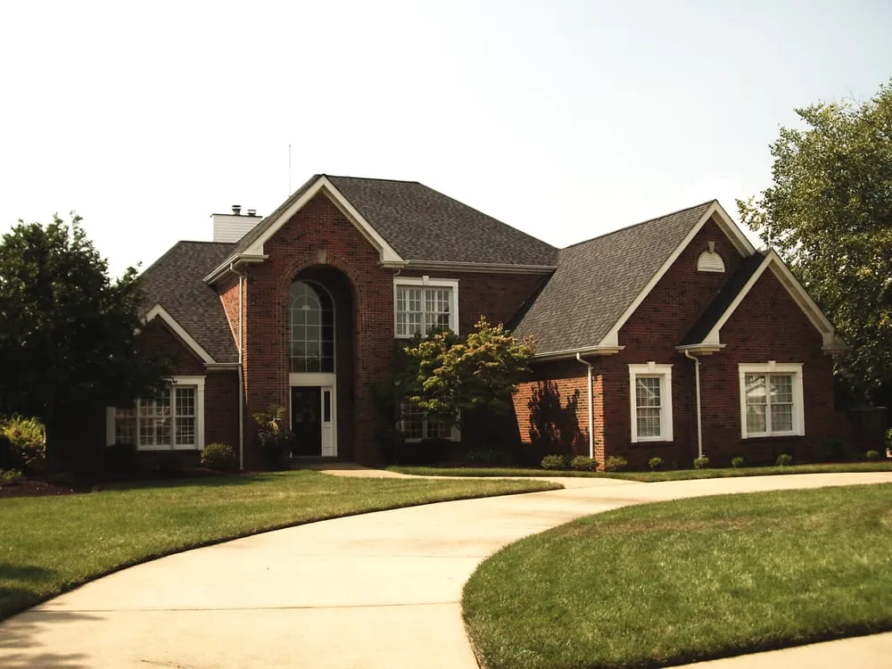 Slide of CJS Roofing - Chris Sielfleisch