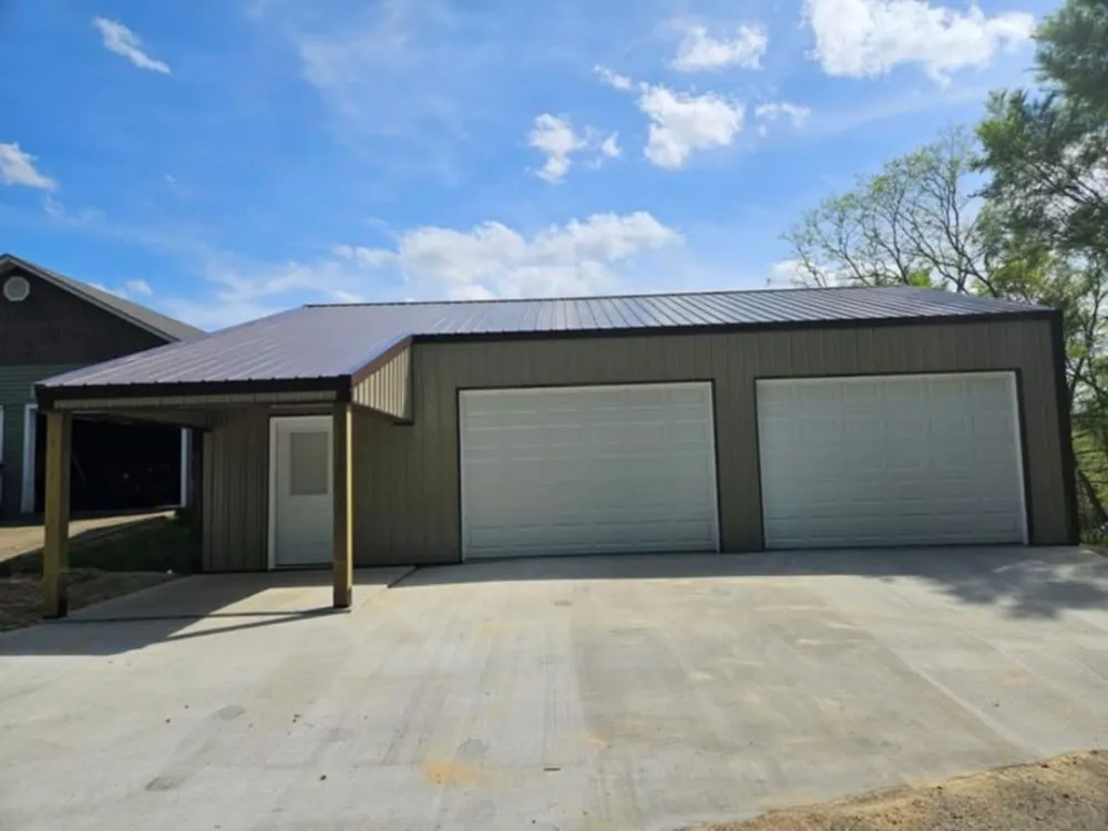 Local roof repair experts serving Hollow Rock, TN - CKC Construction