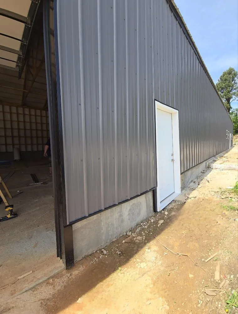 Reliable flat roof repair for fast service across Hollow Rock, TN - CKC Construction