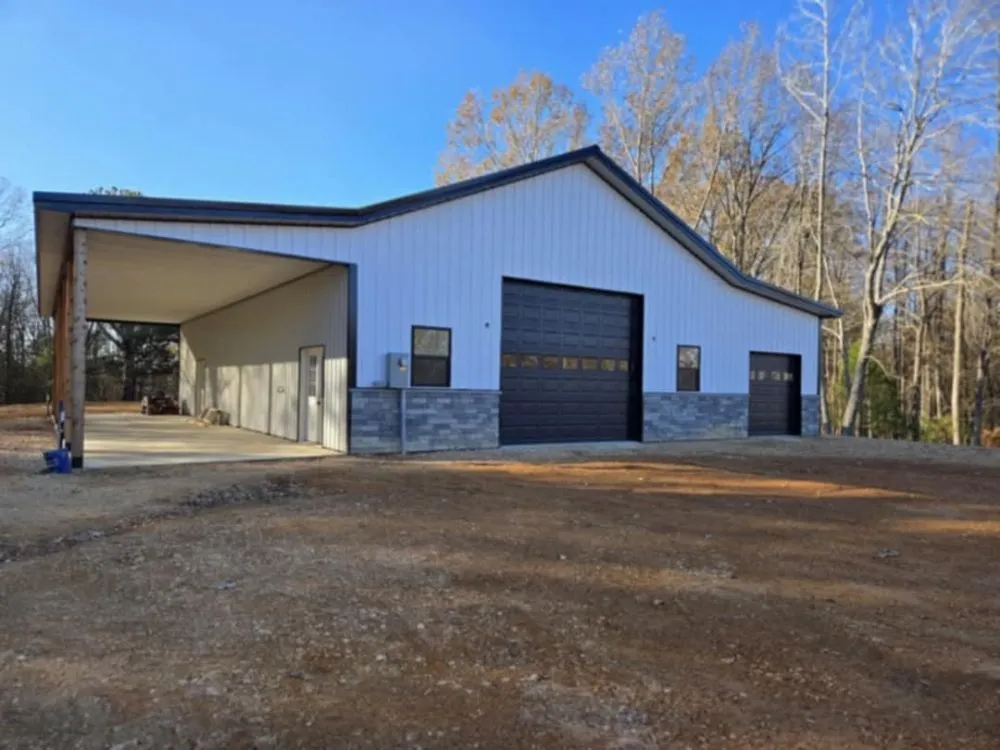 Expert residential roofing service experts serving Hollow Rock, TN - CKC Construction
