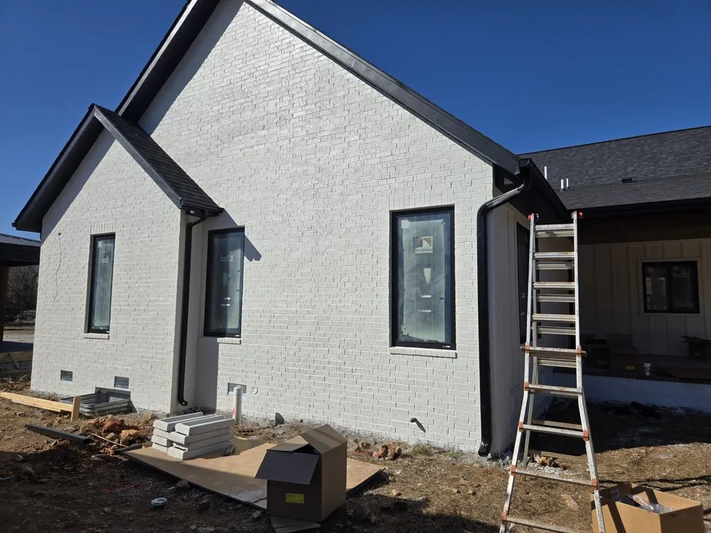 Slide of C&L Exteriors