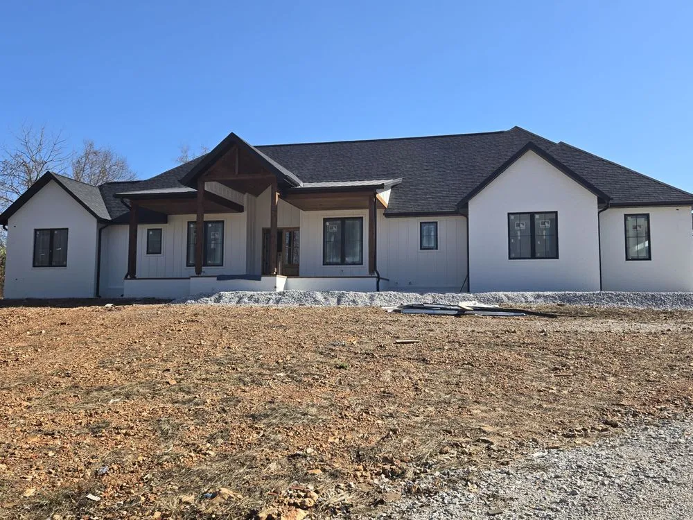 Slide of C&L Exteriors