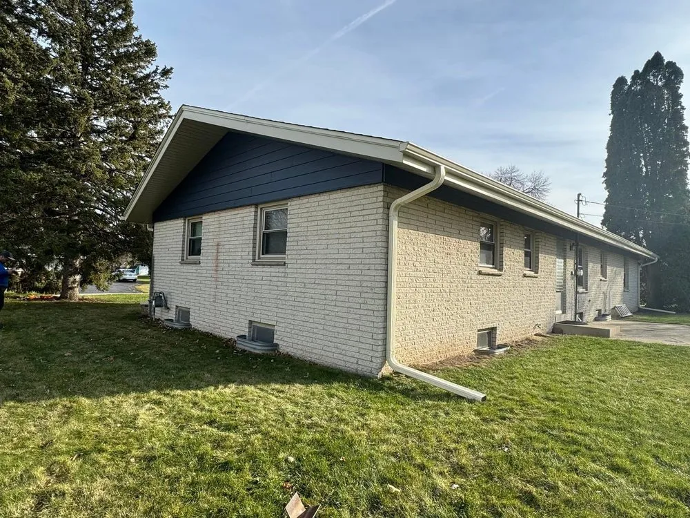 Slide of C&L Rivera Contractors