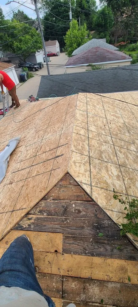 Slide of C&L Rivera Contractors