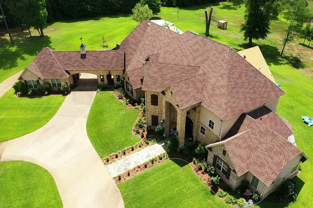 Slide of Claimwarden Roofing