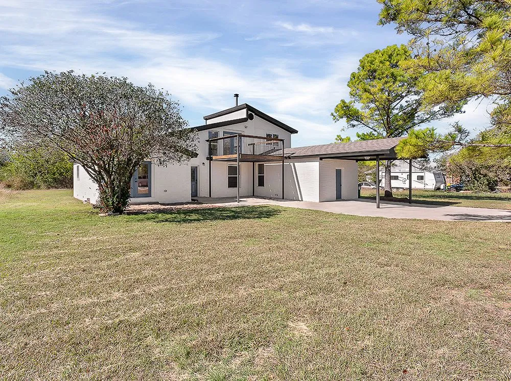 Slide of Clark Custom Roofing