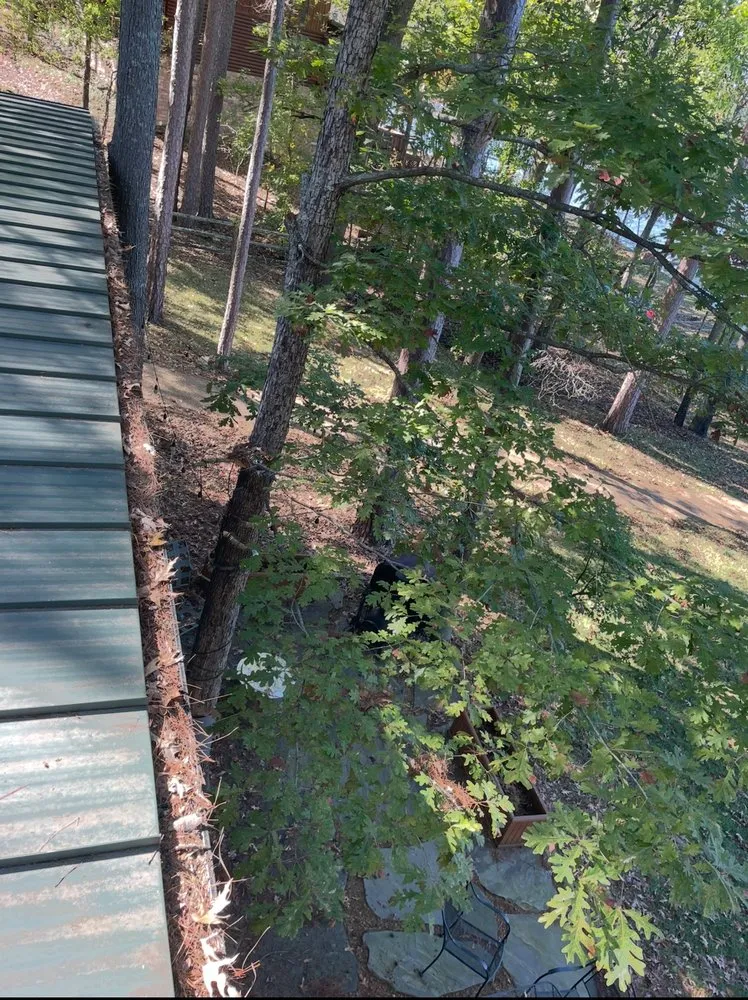 Slide of Clark’s Auto Detailing