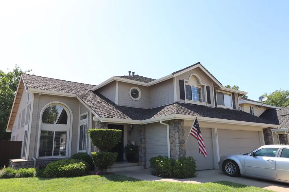 Slide of Clark's Gables Roofing