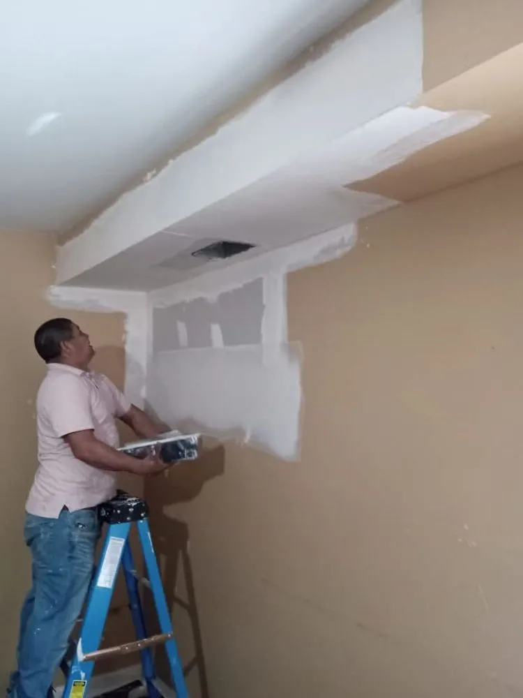 Slide of Claros Construction