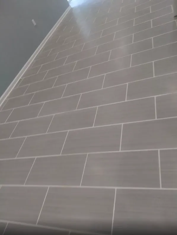 Slide of Claros Construction