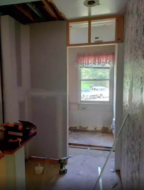 Slide of Claros Construction