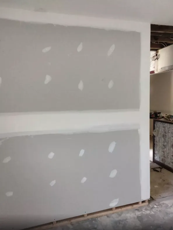 Slide of Claros Construction