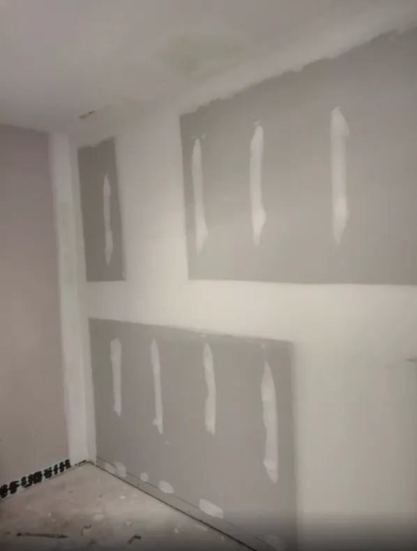 Slide of Claros Construction