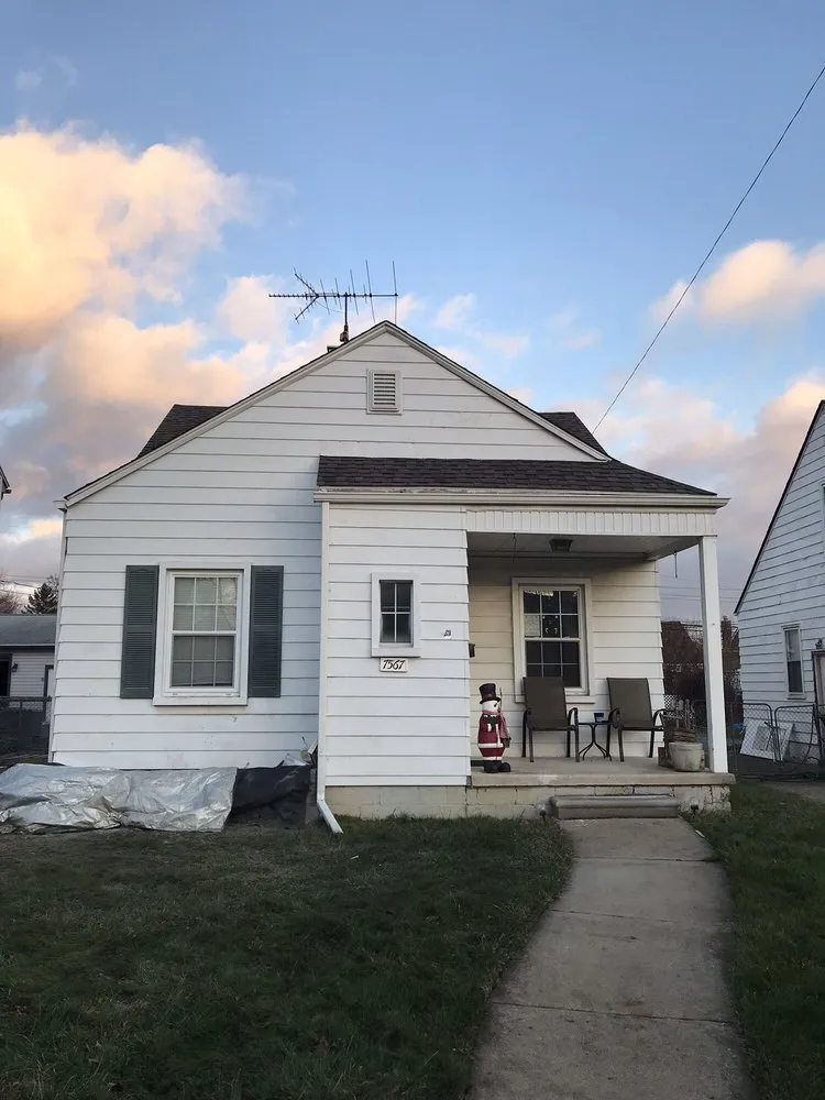 Slide of Classic Construction