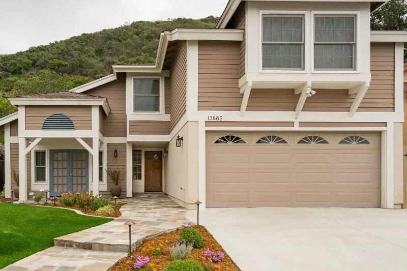 Slide of Classic Home Exteriors