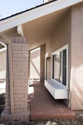 Classic Home Exteriors Logo