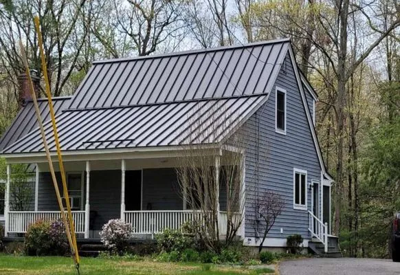 Classic Metal Roofs Logo