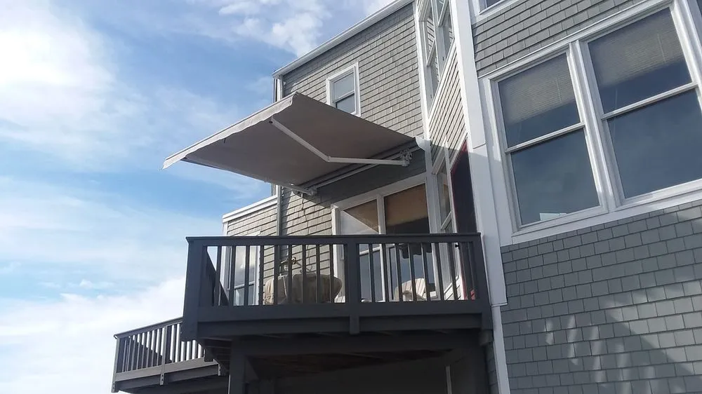 Slide of Classic Windows And Roofing