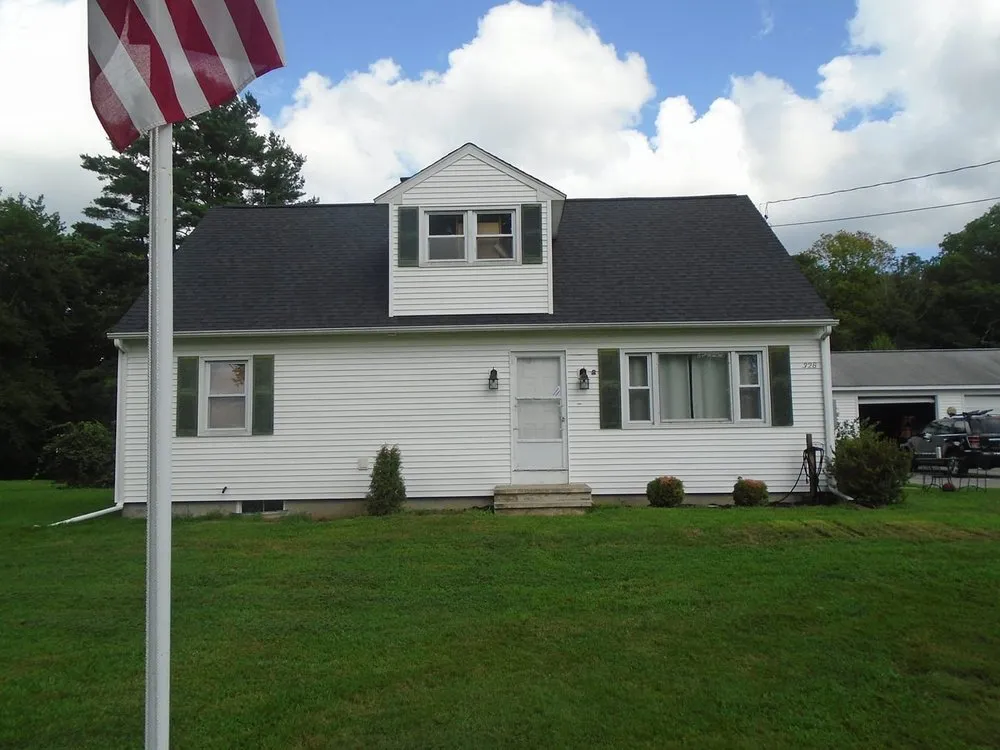 Slide of Classic Windows And Roofing