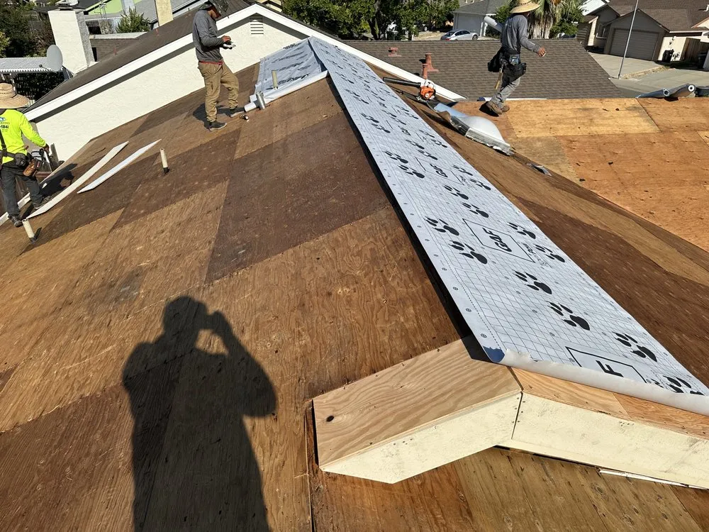 Slide of Claudex Roofing