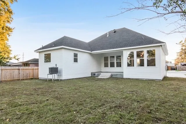 Slide of ClayKar Construction