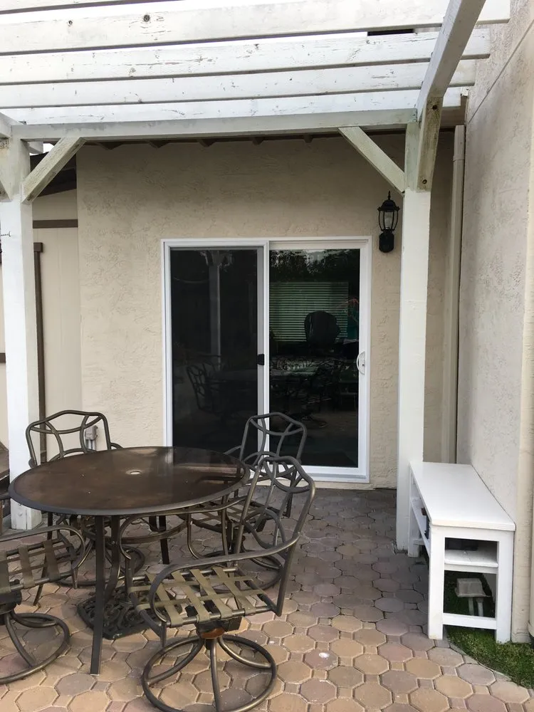 Slide of Clean Builders and Deluxe Windows