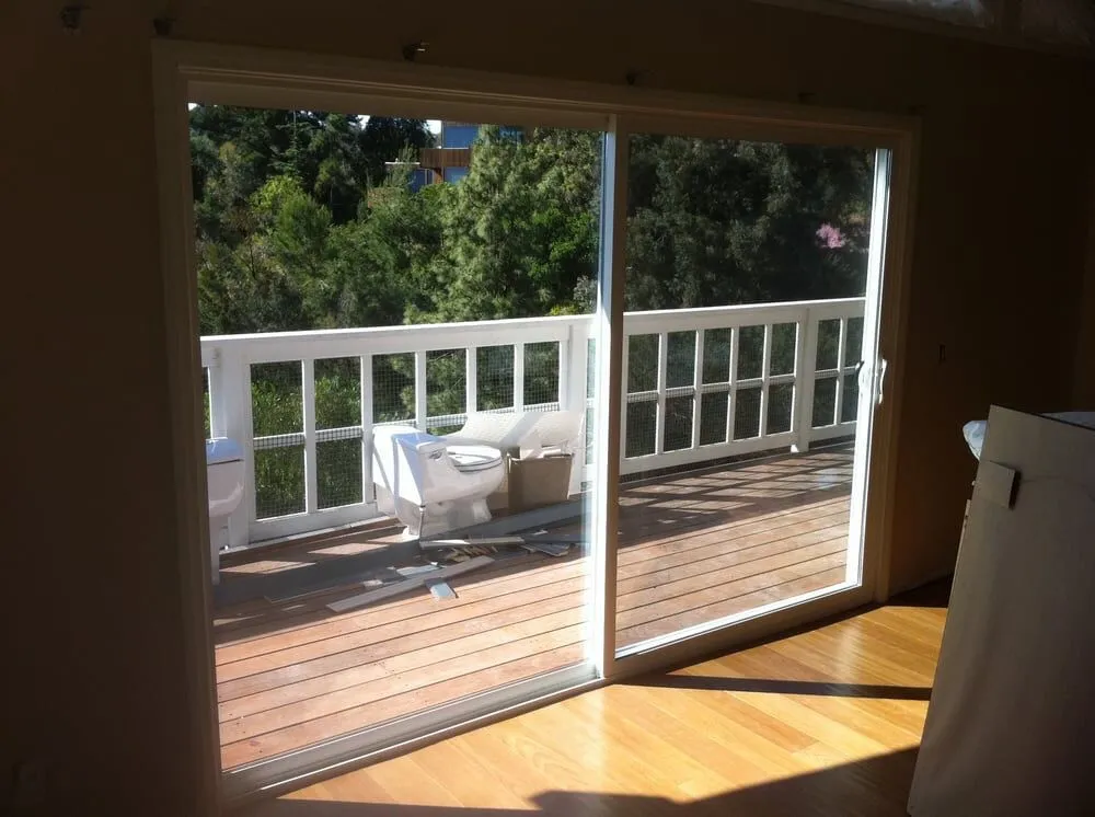 Slide of Clean Builders and Deluxe Windows