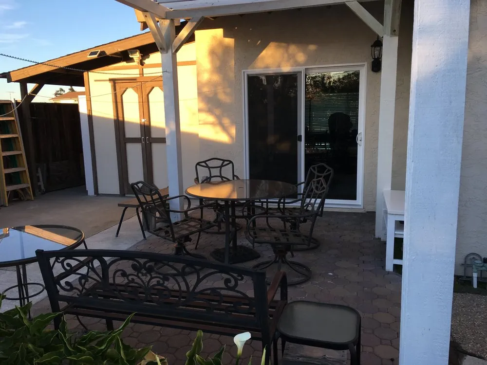 Slide of Clean Builders and Deluxe Windows