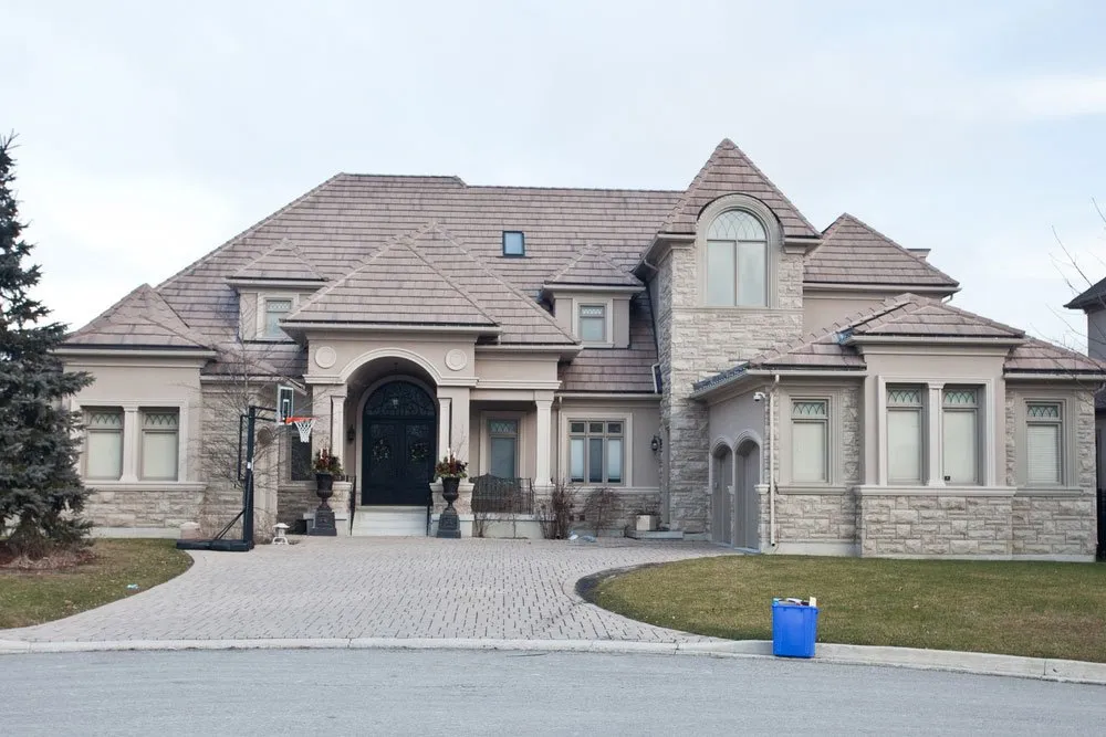 Slide of Clean Roofing